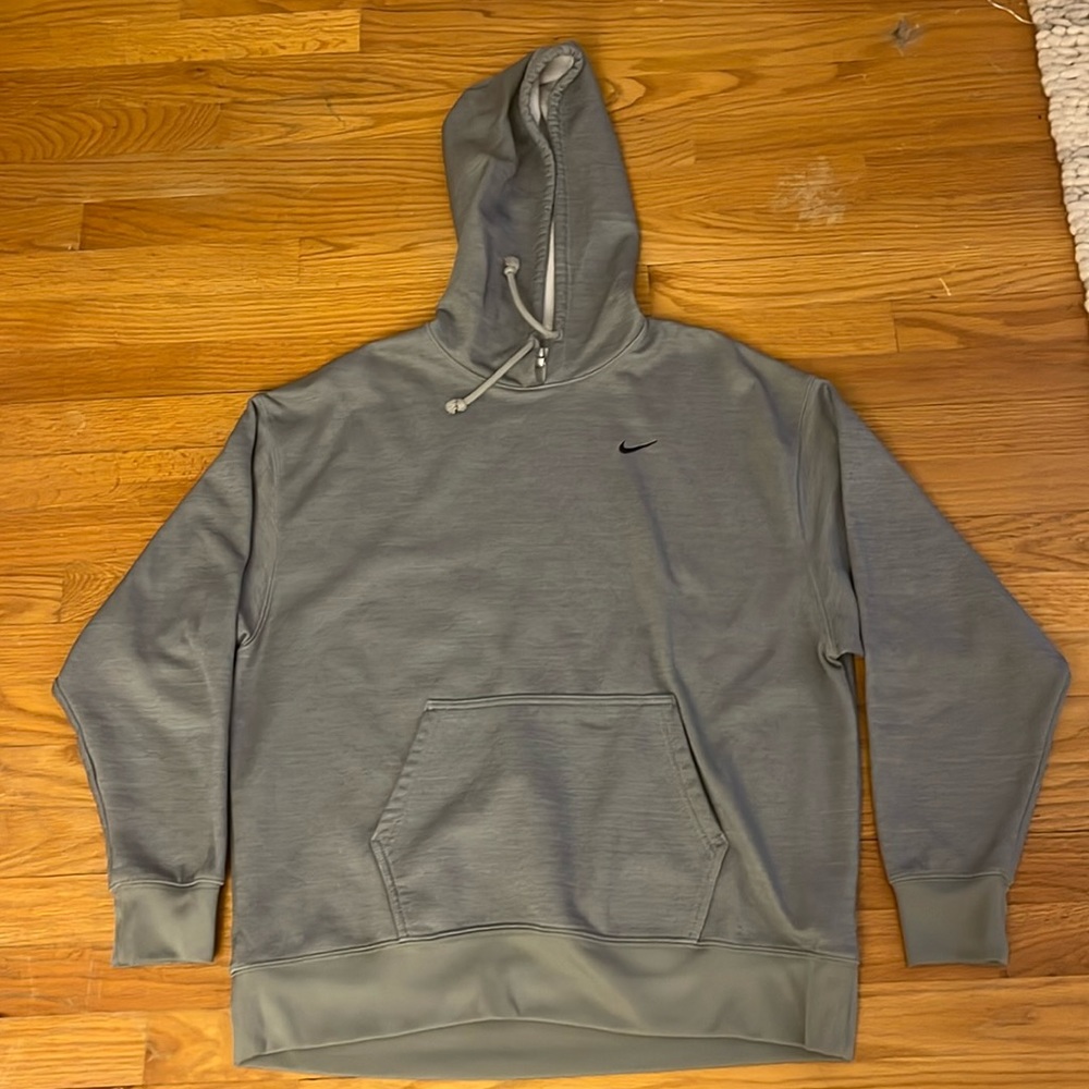 nike hoodie